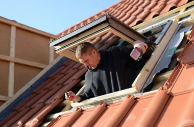 Pose de fenêtres de toit Velux à Saint-Georges-de-Baroille